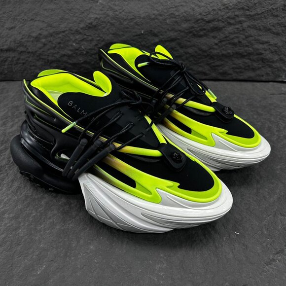 Balmain Unicorn Low-Top Platform Sneakers (Unisex) - Picture 3 of 9